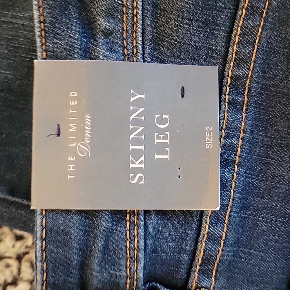 The Limited Dark Wash Skinny Jeans Women Size 2R NWT - Picture 8 of 11